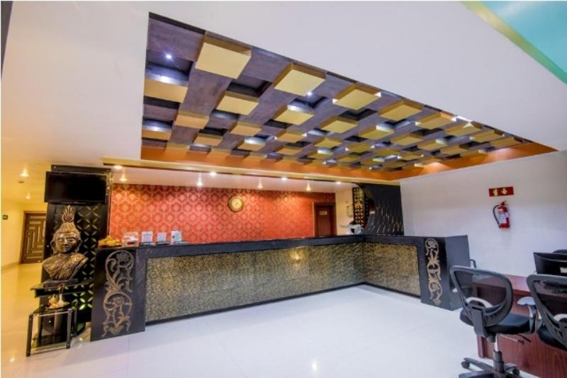 Hotel AVN Grand photo