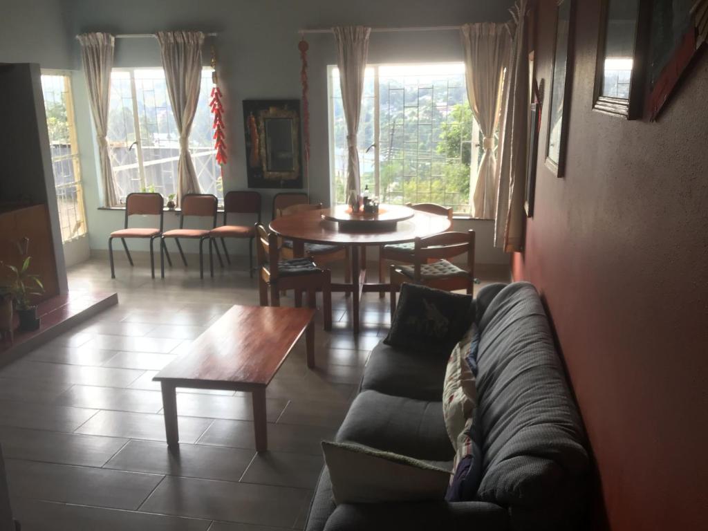 Otentik guesthouse photo