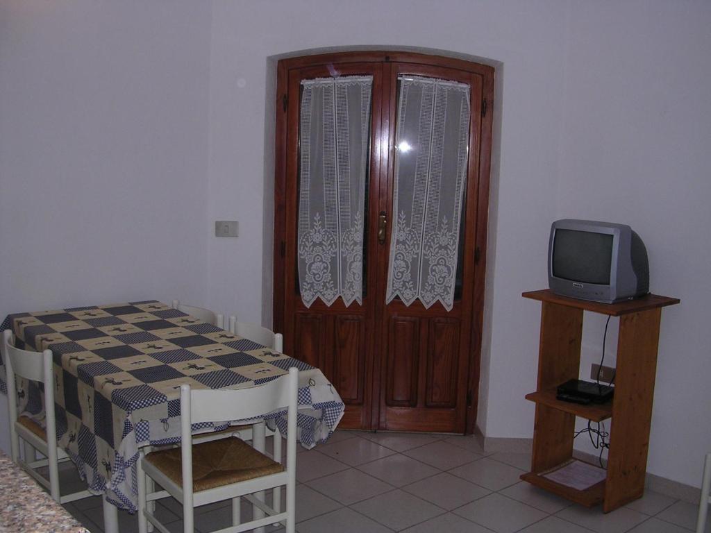 Orosei-Sardegna-Appartamento 5 posti letto con giardino img8