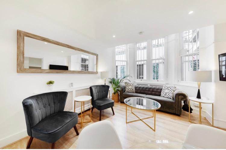 Stunning Kensington apartment — Hotel in London