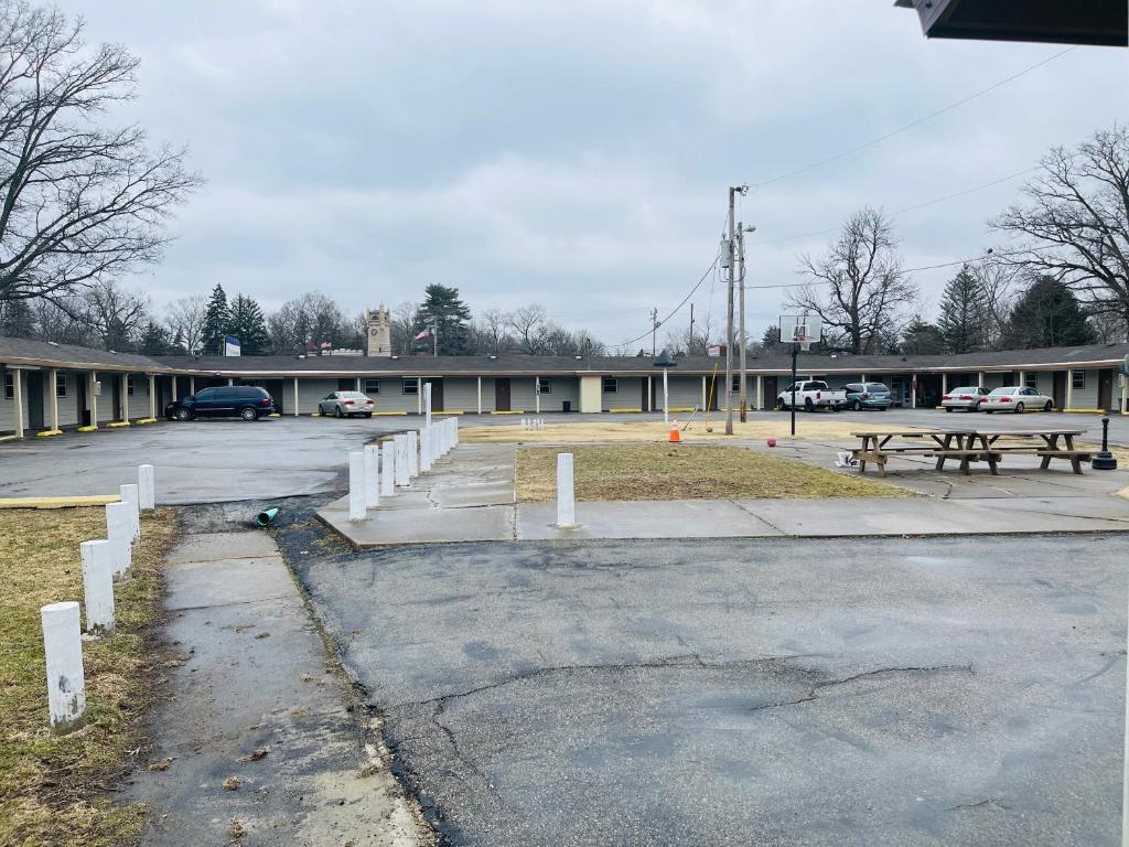 Woodridge Motel photo