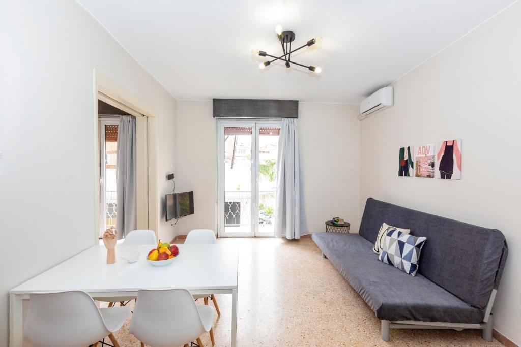 Psirri Place economy apartments centrally located photo