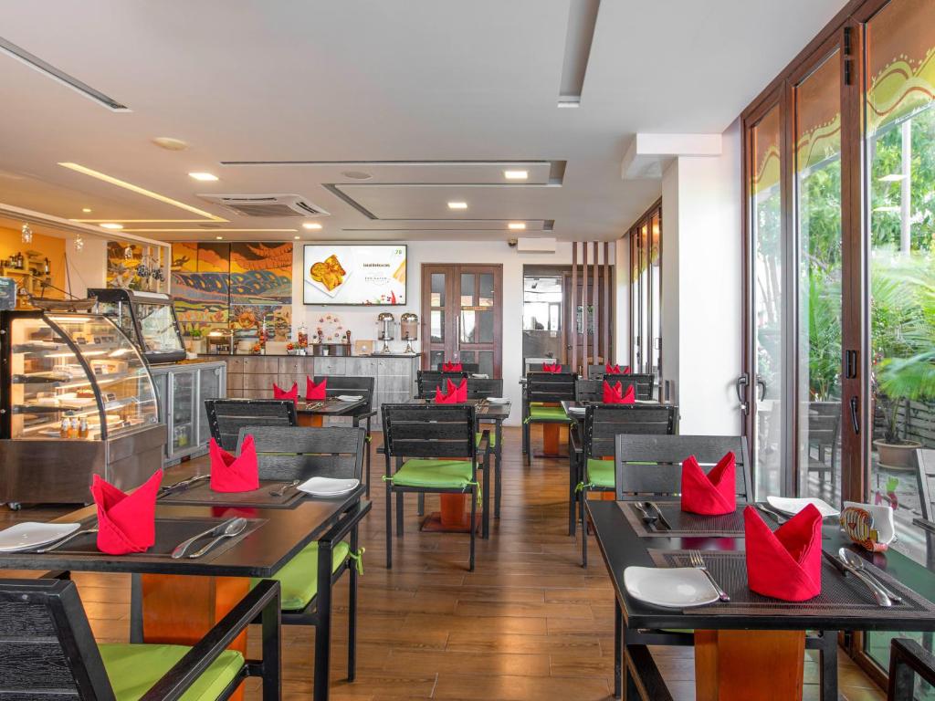 Restaurant, h78 at Hulhumale Maldives in Male City and Airport