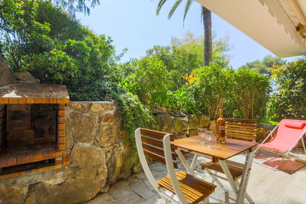 Studio A/C La Californie with patio by Olidesi - 3