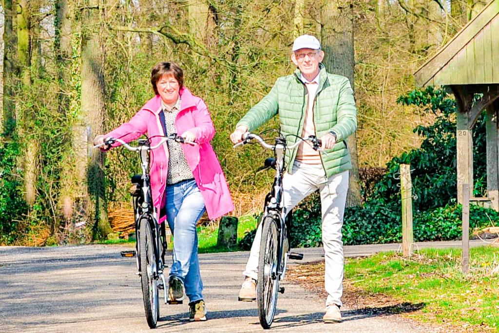 スポーツ/アクティビティ