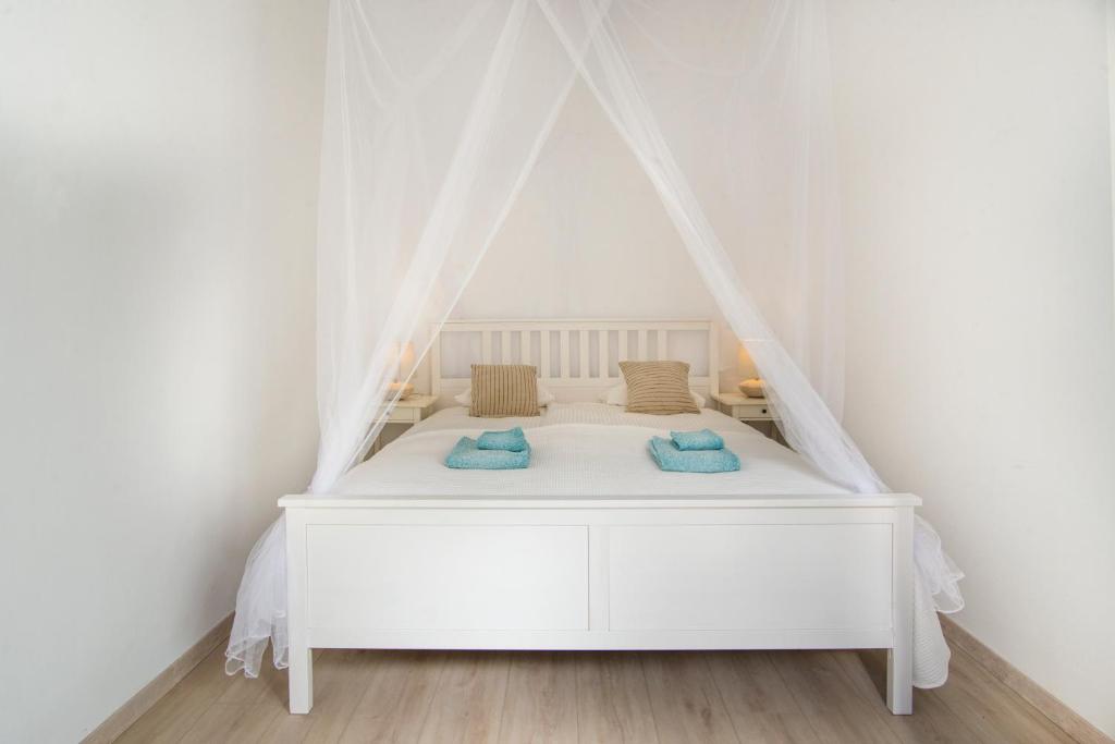 Casa La Limonera. Townhouse with pool for up to 6 persons in Santanyi - 5