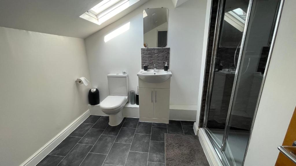 Hosted By Ryan - Anfield Apartments photo