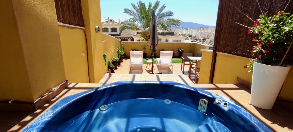 Agua Marinas - Tu ático con Jacuzzi Privado! - 4