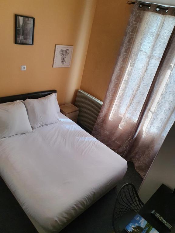 Hotel Riviera photo