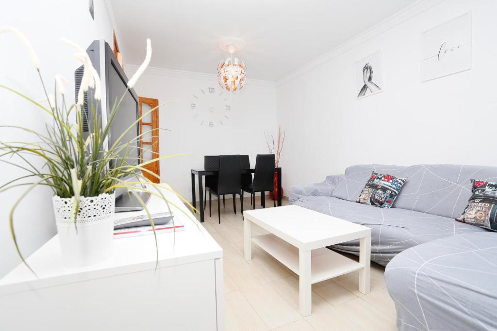 Masvacation La Rosaleda 3Room,Parking - 4
