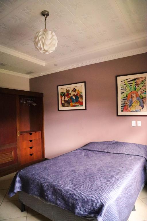 San Jose Near airport luxury equipped room. Comfortable and nice surroundings