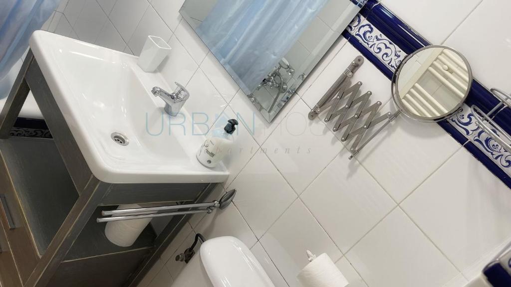 Vivienda turistica con encanto centrico, wifi y patio - 3