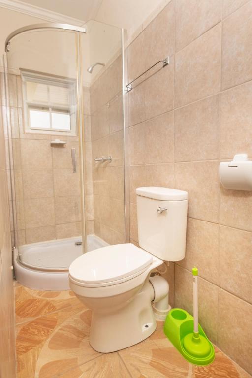 Mariner Suites photo