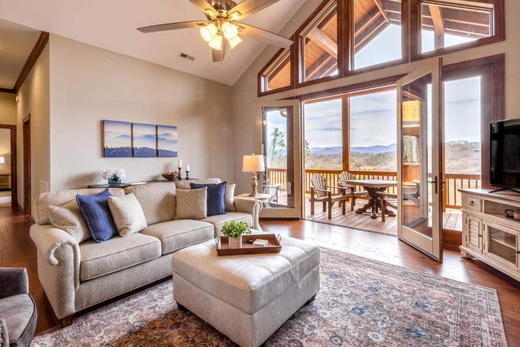 Altitude with Gratitude, Whittier