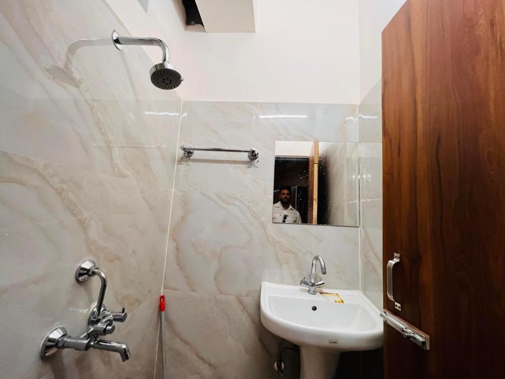 Nomads House photo