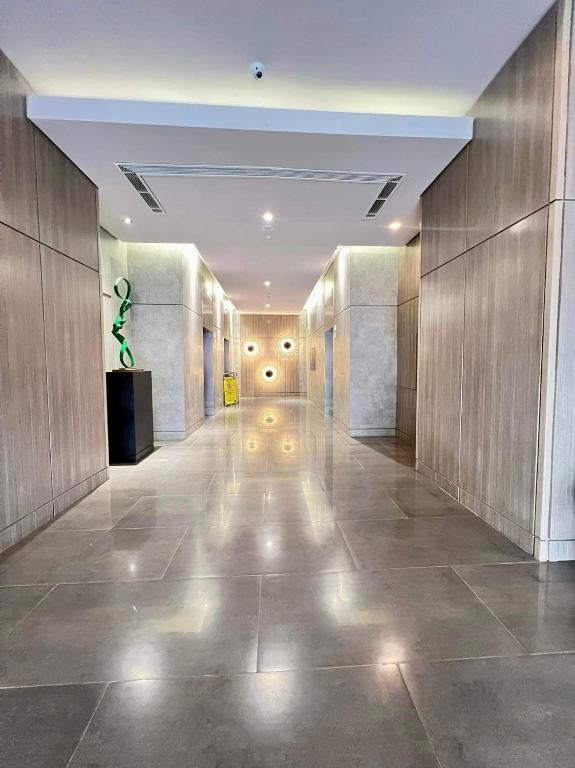 AEON TOWERS STUDIO SUITE (by:skyspottravelcentra) photo