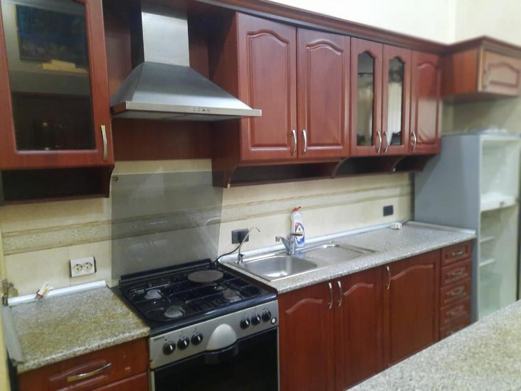 apartament Qlobus mol photo