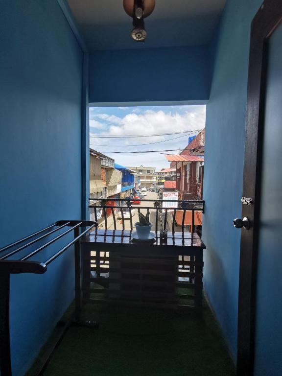 ang lee holiday stay photo