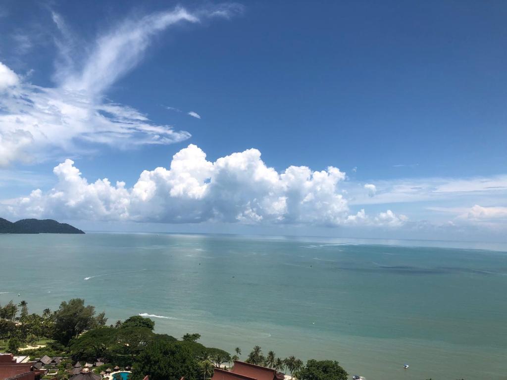 Sri Sayang Seaview Holiday Home photo