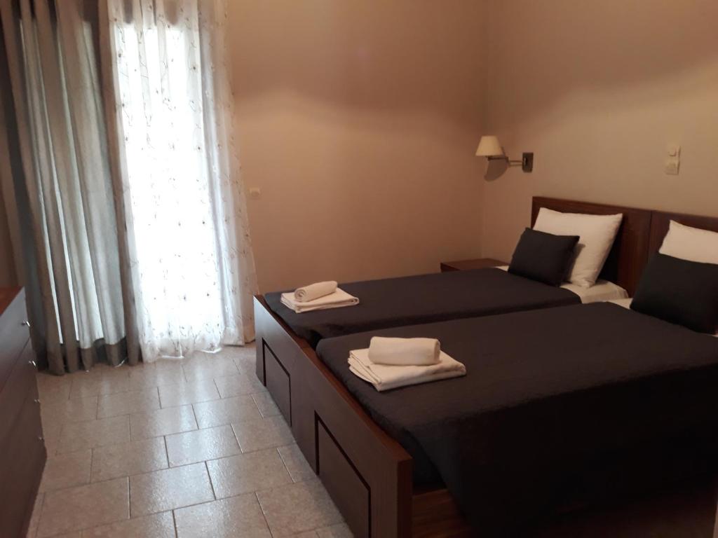 Lola Apartments photo