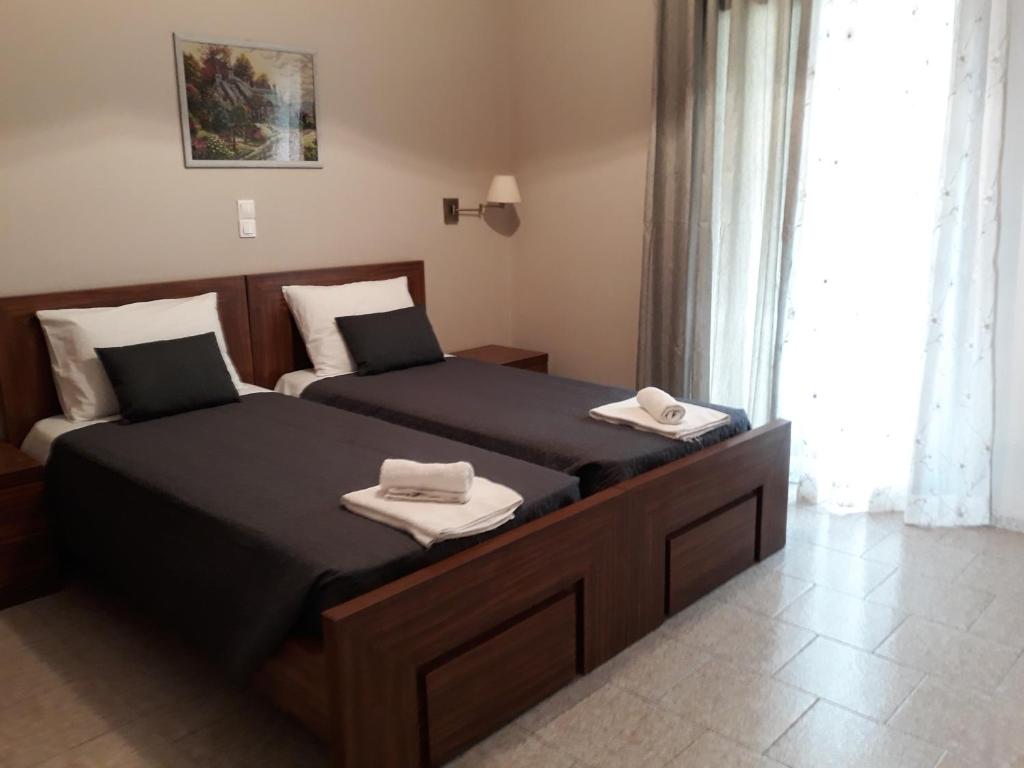 Lola Apartments photo