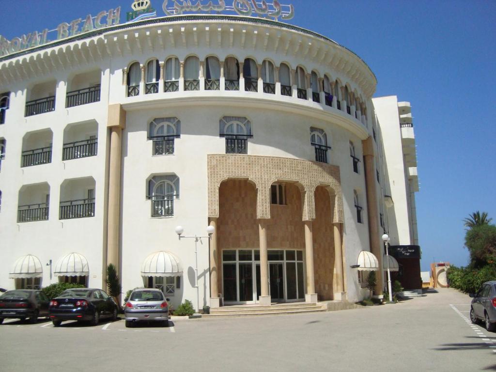 Royal Beach Hotel photo