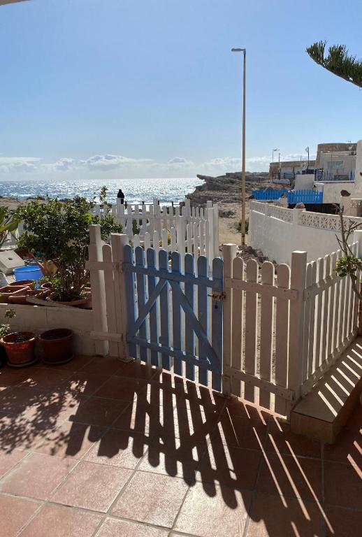 Vivienda de uso turístico Los Escullos Acantilado - 5