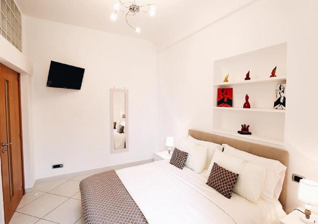 Maison Mele Luxury Apartment - 4