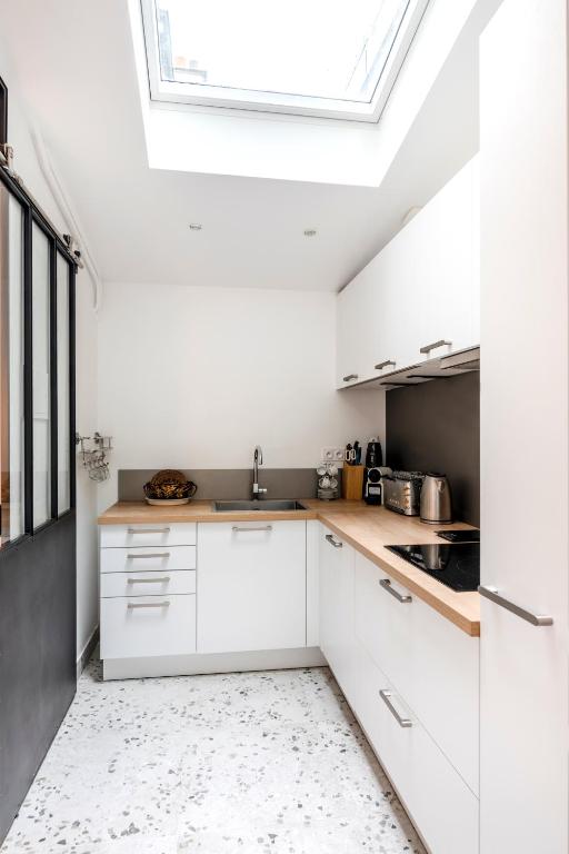 Eiffel Tower Lourmel Residence - 4