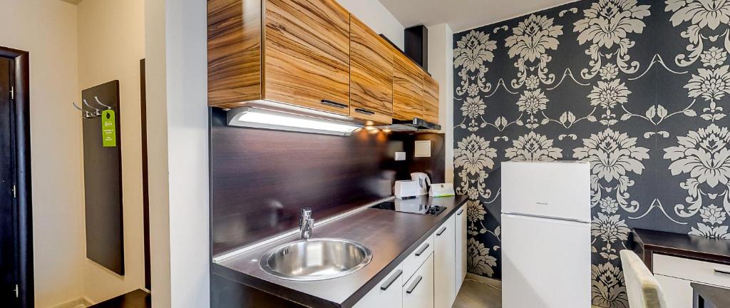 Briz Beach Apartments photo