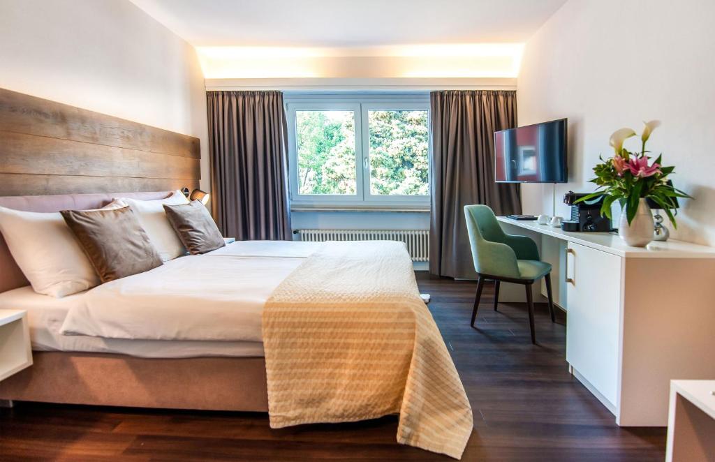Hotel Polo - 2