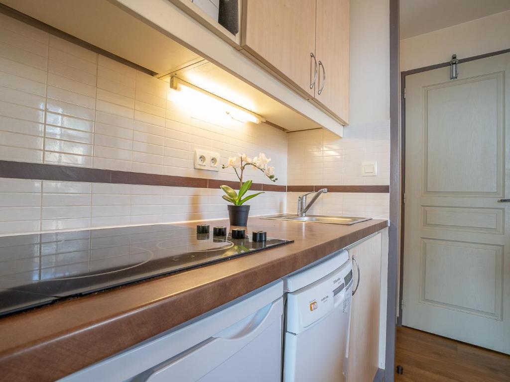 Studio L'Esquinade - P3 115 by Interhome - 4
