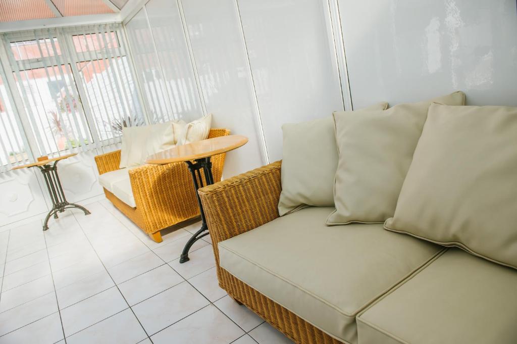 Doric Hotel photo