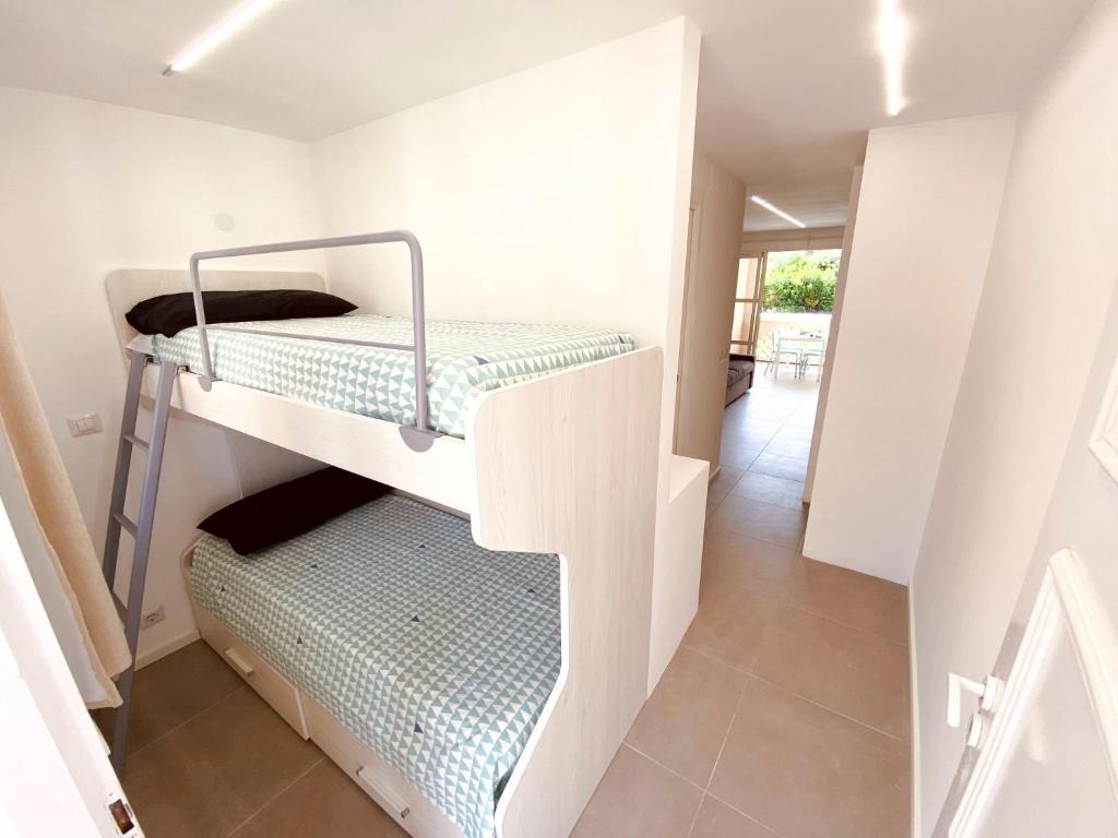 Studio L'Esquinade - J2 206 by Interhome - 3