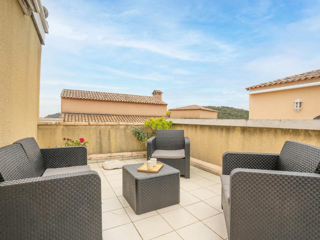 Apartment L'Esquinade - H2 317 by Interhome - 4
