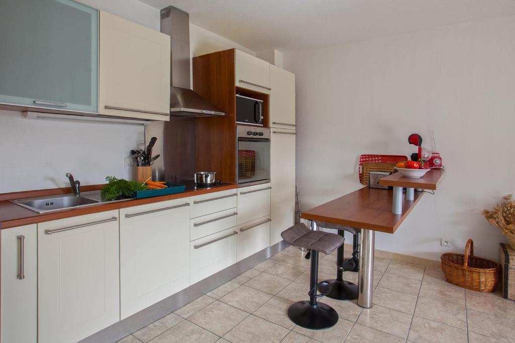 Appartement Casa Linda avec jardin 900m de la plage et du centre ville - 5