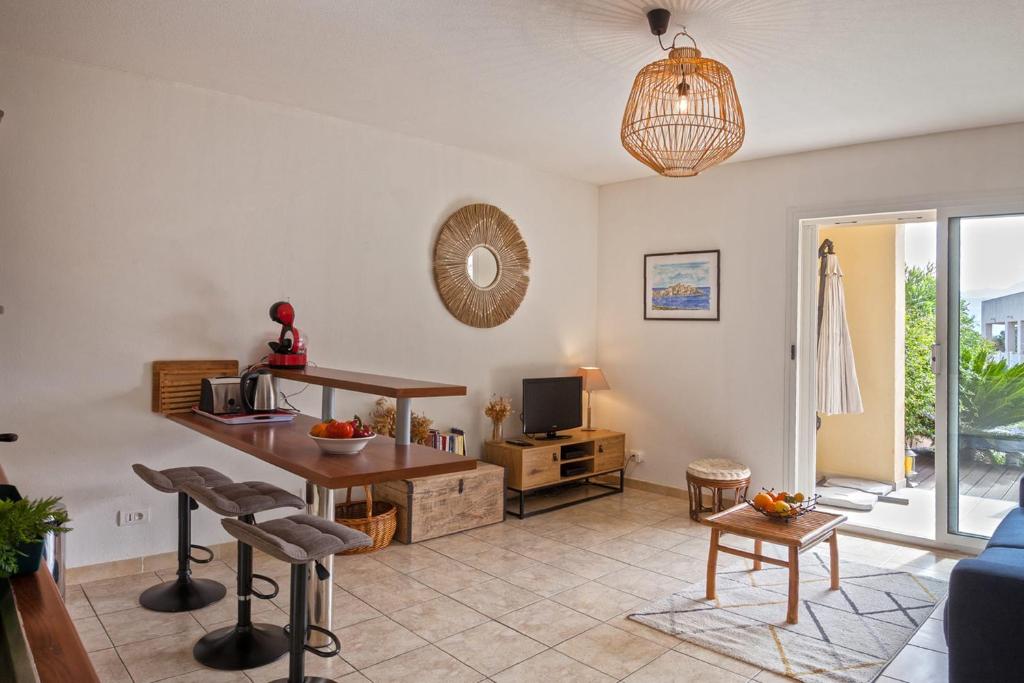 Appartement Casa Linda avec jardin 900m de la plage et du centre ville - 3