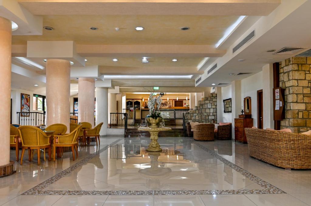 Veronica Hotel photo