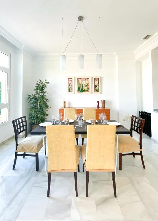 Modern three-level apartment near the sea - 3