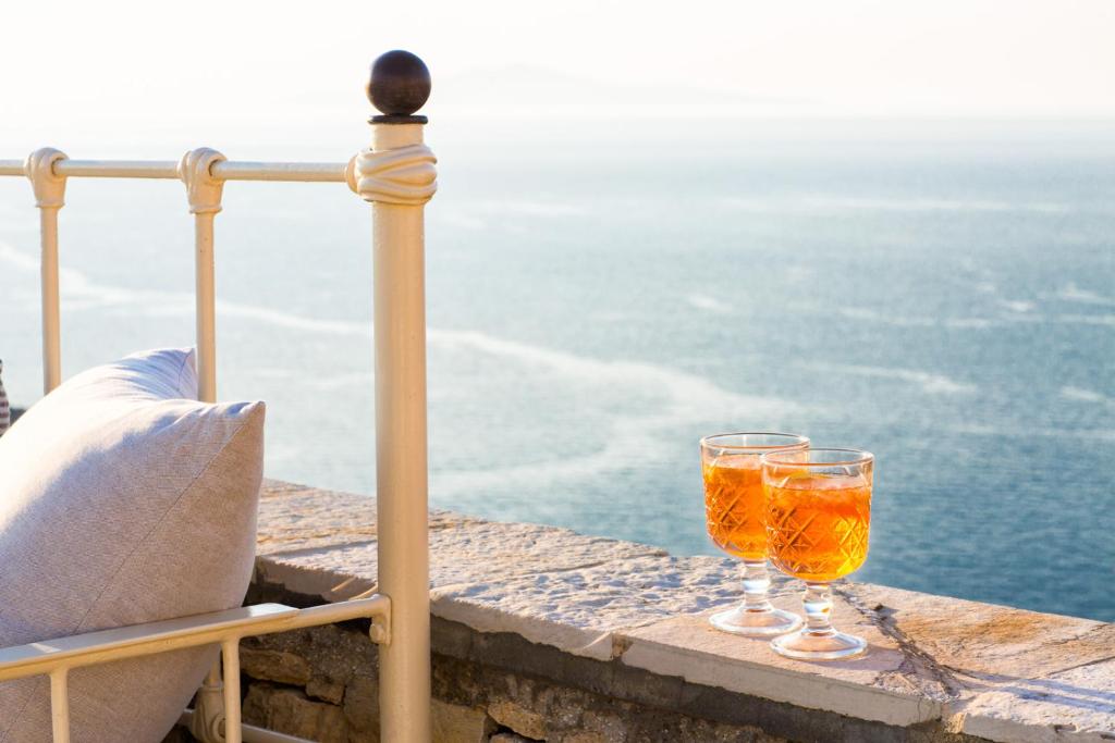 Hotel Odysseus photo