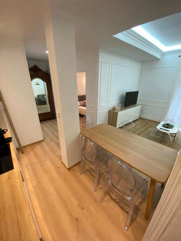 Lovely Spacious Large Patio Heart of Monaco - 3