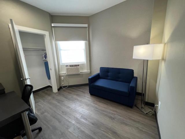 Super 8 By Wyndham San Francisco/Union Square Area photo