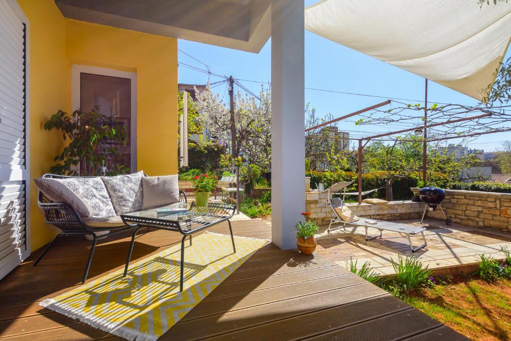 Apartment Macan, beautiful green oasis, Pula