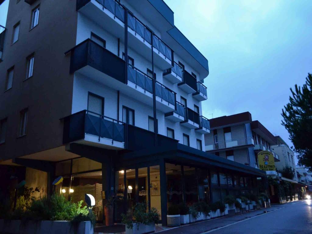 Hotel Diana - 2