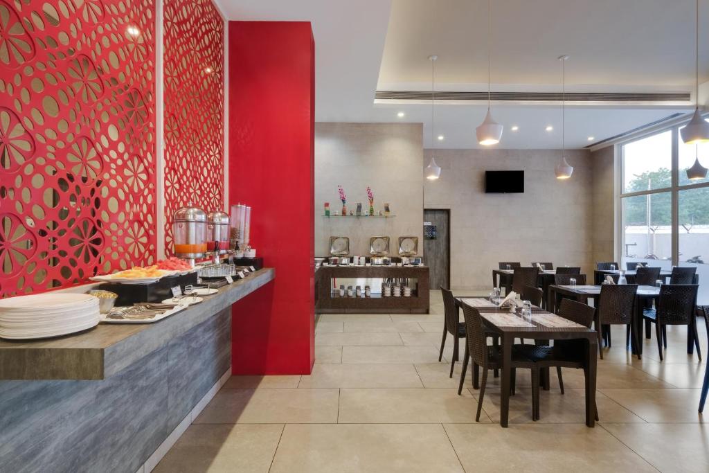 7 Apple Hotel, Vadodara レストラン