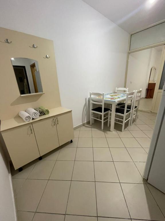 Marina Apartment Vlore photo