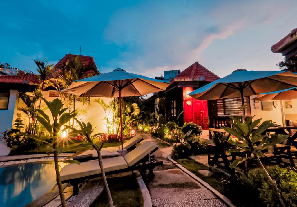 Surfer Paradise Villas Bali photo