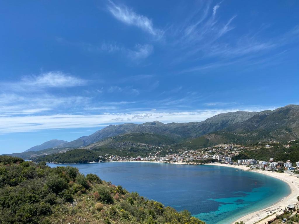Hotel Mesun Himare photo