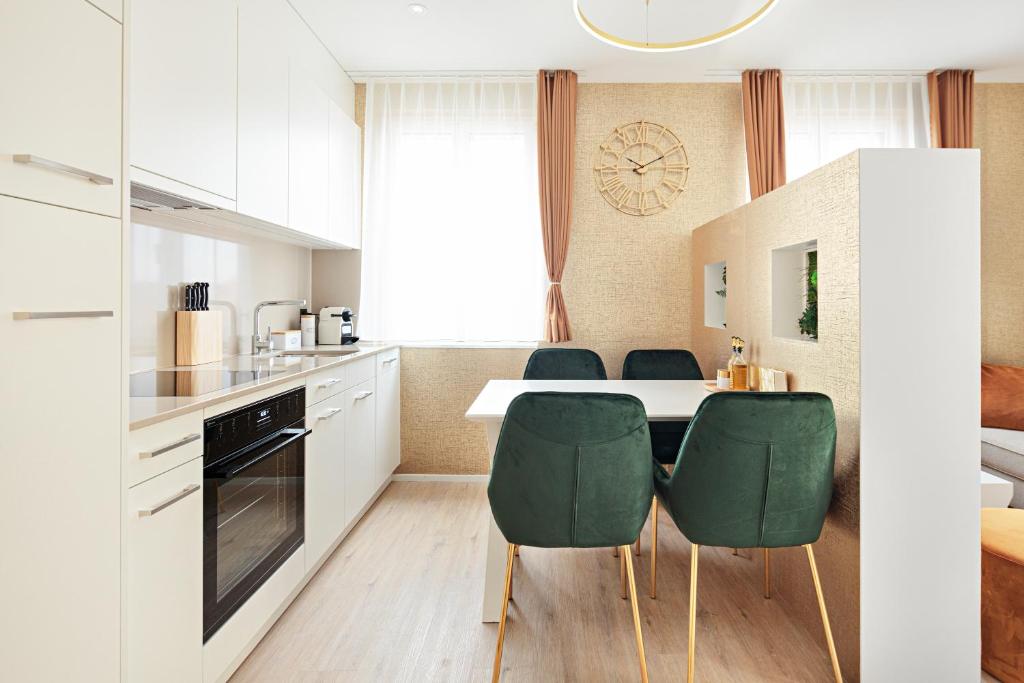 EH Apartments Merkur photo