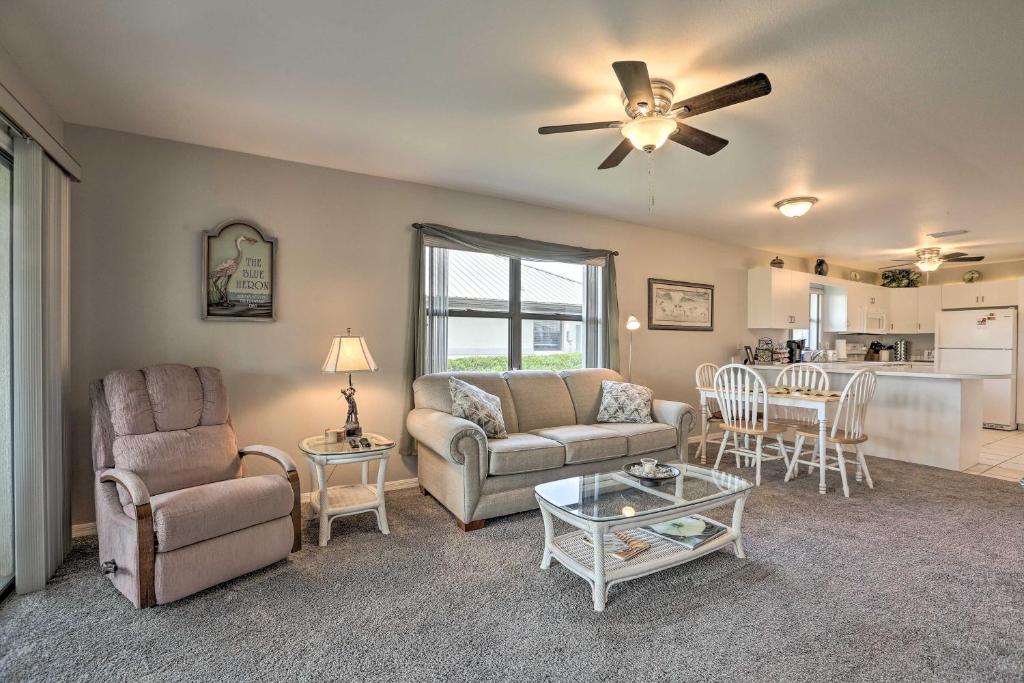 Cozy Condo with Pool Access about 5 Mi to Raceway! photo